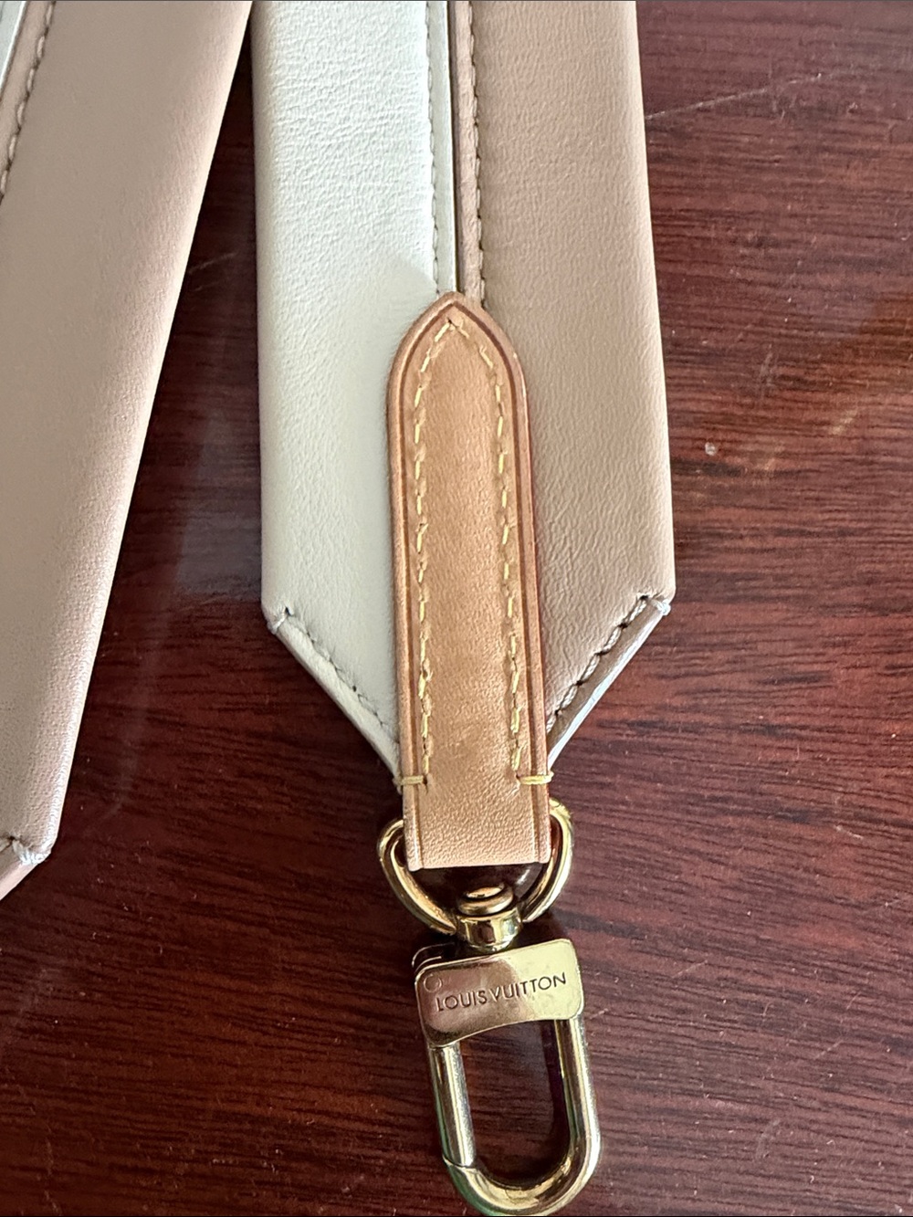 Louis Vuitton Leather Cluny Strap - Picture 3 of 8